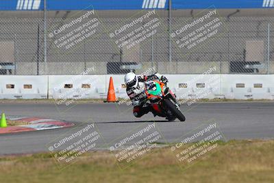 media/Nov-26-2022-Fastrack Riders (Sat) [[b001e85eef]]/Level 2/Session 3 Outside Turn 9/